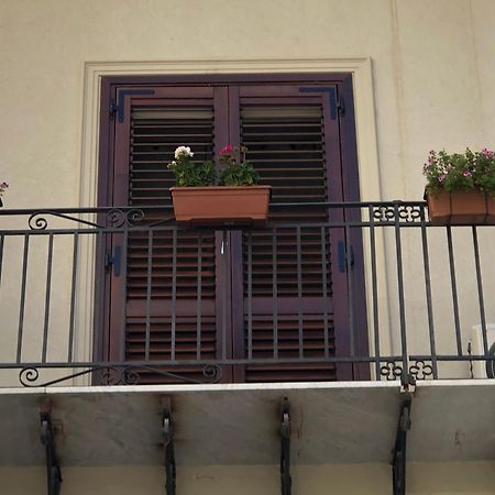 Reginella B&B Palermo Exterior photo